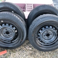 トヨタ純正　175/70R14  シエンタ　ヴィッツ他