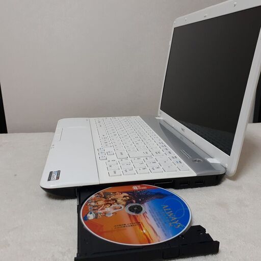 直接 梅原様 】NEC LaVie i5 8GB SSD（256GB） Office2021 Wi-Fi