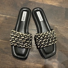 試着のみ　STEVE MADDEN サンダル