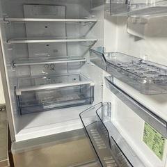 超美品‼️】アクア 2023年製 135Lノンフロン冷凍冷蔵庫 エディオン