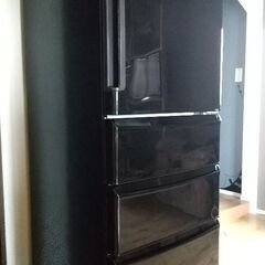 【ネット決済】4ドア冷蔵庫 AQUA 355L 2017年製 垂井