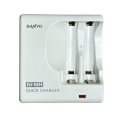 急速充電器 SANYO