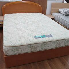 R206 トヨタベッド、ダブルサイズ、22cm マットレスセット、幅140cm 