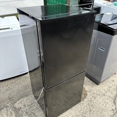 ニトリ 冷蔵庫 黒   21年製