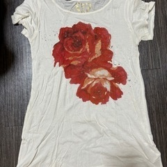 服/ファッション Tシャツ レディース