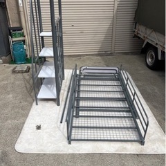 【訳あり💦お買得‼️】鉄製ロフトベッド 階段付き🟡 