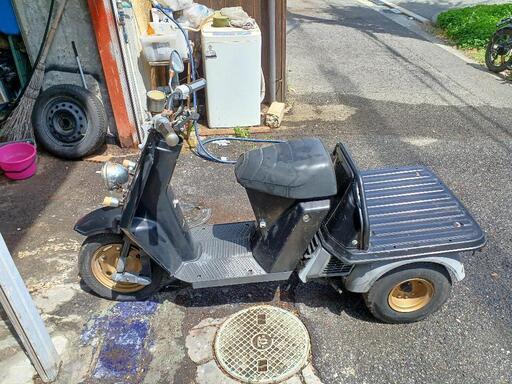 少なくなってきました。ジャイロUPプチカスタム 公道復活させてください。