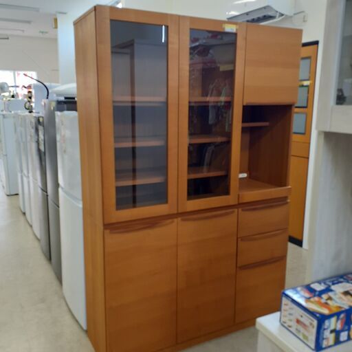 ID　406100　食器棚