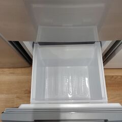 6ヶ月間動作保証付   ＳHARＰ  2ドア冷蔵庫