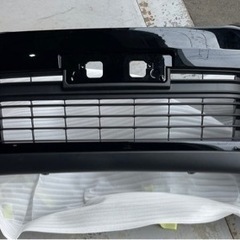 ZSU60W ZSU65W AVU65W 前期 ハリアー ハイブリッド 純正フロントバンパー ブラック　黒　ソナー穴無