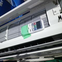 日立　程度良好　6～8畳用エアコン　RASーL22JE7-W　2019年 ステンレスクリーン 