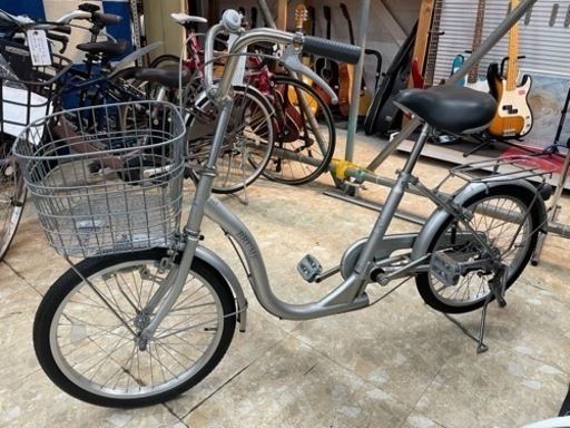 自転車 20インチ シルバー BRUME