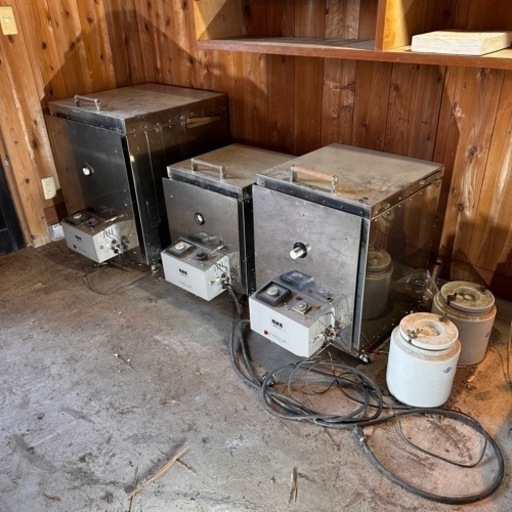 引き取り限定！　千代田セラミック　極楽窯　電気窯　残り2台　陶芸　電気炉