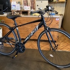 【前輪タイヤ・前輪チューブ新品！】アルミフレーム　3×7速　700×28cクロスバイク　マットブラック
