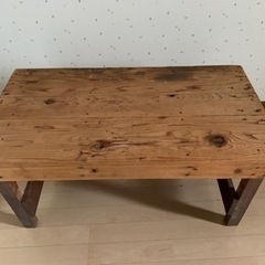 自家製木製テーブル