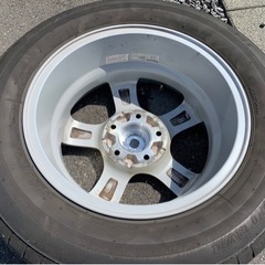 【決まりました】ヴォクシー、ノア　車のパーツ タイヤ、15インチホイール