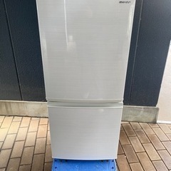 ☆No.p11 冷蔵庫 SHARP 137L 2020年製
