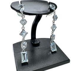 ブルートパーズ 0.90/0.90ct ピアス Pt900プラチナ 1.6g レディース【中古】【真子質店】【NN】【IIx】