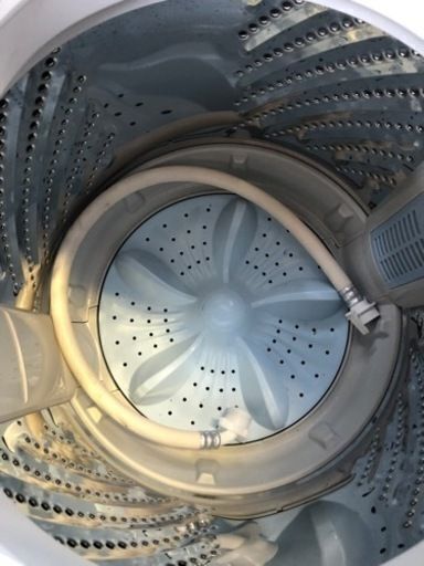 福岡市内配送設置無料 ハイセンス 5．5kg全自動洗濯機 e angle select  