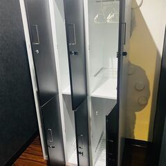 Z1207 ナイキ　スチールロッカー　ロッカー　6枚扉　鍵付き　更衣室　オフィス　ジム　送料B　リサイクルれお