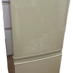 一人暮らし 冷蔵庫 SHARP 137L