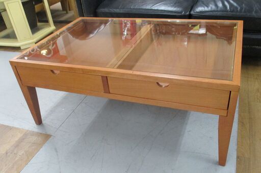 R236 Calligaris ショーケース＆引き出し付 センターテーブル、リビングテーブル、幅100cm Used