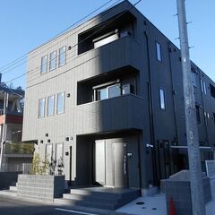 【登記可】新築3階建マンションの1階事務所の賃貸募集