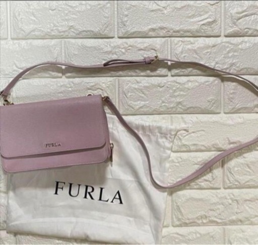 【極美品‼️】FURLA リーヴァ 2way ショルダーウォレット ショルダーバッグ　財布　かばん