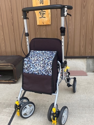 中古　歩行器シンフォニーSPスリム