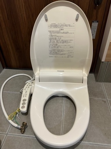 値下げしました！Panasonic ウォシュレット温水洗浄便座
