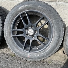 値下げしました スタッドレス4本ホイールセット、タイヤラック付き　