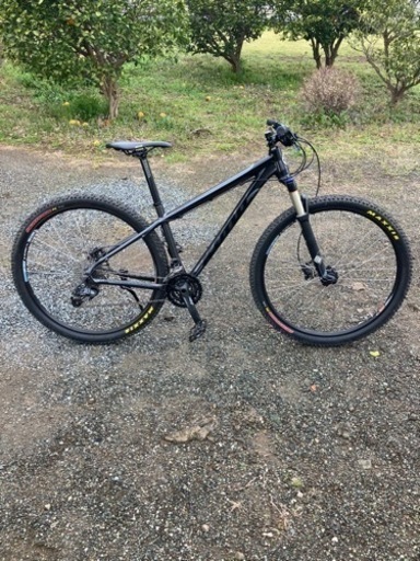 自転車  29インチ マウンテンバイクkona kafuna MTB