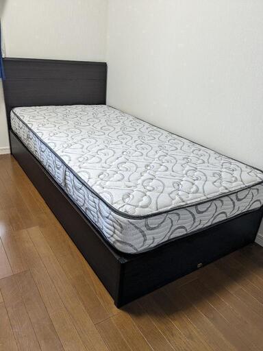 【美品】シモンズベッド