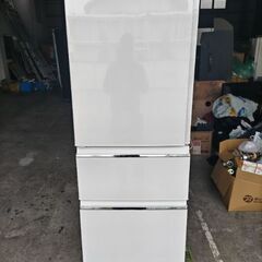 激安　中古冷蔵庫　配達設置リサイクル回収無料　