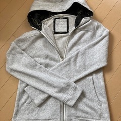 服/ファッション パーカー レディース