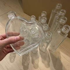 ガラス　花瓶　大量