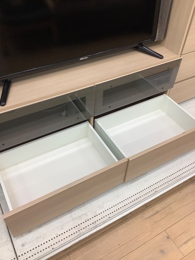 実例付き】テレビ台をインテリアでおしゃれに見せる ～テレビボードの 