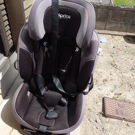 受付見合わせ中　　子供用品 ベビー用品 チャイルドシート