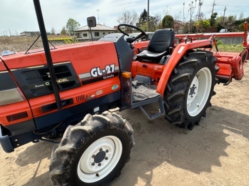 クボタ トラクター GL-27。中古トラクター、中古トラクター販売中。ダブルスピード。問題なし。完全AからZまでチェック。すべてOK