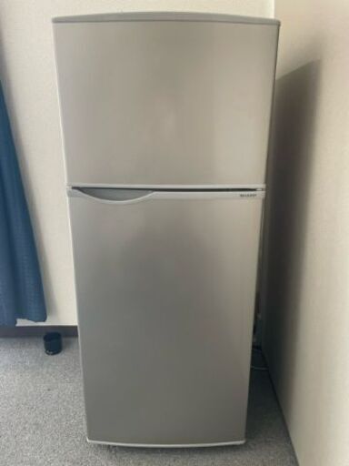 【大幅値下げしました】シャープ　冷蔵庫　128L　SJ-H13E　シルバー