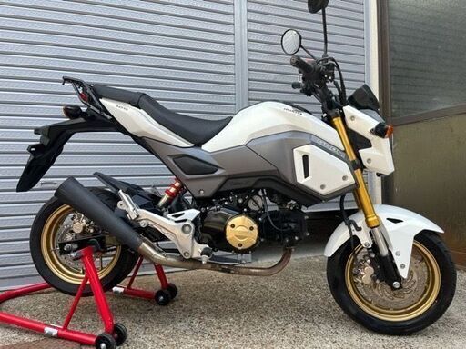 ホンダ　グロム/GROM JC75 　白　社外マフラー・イモビアラーム・リアキャリアつき！　エンジン始動・灯火類OK！