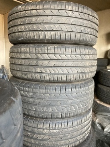 205/55r16 クムホKUMHO 夏タイヤ バリ溝 23年製 205/55R16のサマータイヤ