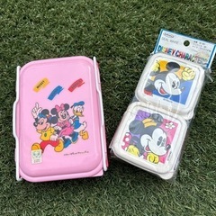 【新品】ミッキーミニーお弁当箱＆ミニタッパー２つ