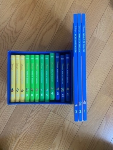 DWE ディズニー英語システム　DVD 12枚　本3冊