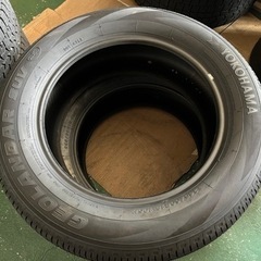 ヨコハマ　245/60R18 2本　車のパーツ タイヤ、ホイール