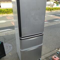 【ネット決済・配送可】三菱 3ドア冷蔵庫 335L MR-C34...