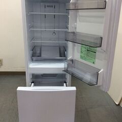 （4/28受渡済）YJT8639【TOSHIBA/東芝 2ドア冷蔵庫】美品 2023年製 GR-U15BS-W 家電 キッチン 冷蔵冷凍庫 右開き 153L