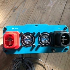 正弦波インバーター1000W 12V 50/60HZ