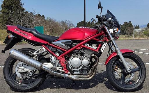 希少な4気筒で低走行！SUZUKIバンディット250