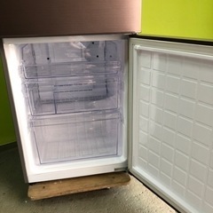 冷蔵庫2ドア　271L シャープ　2017年製　SJ-PD27C-T